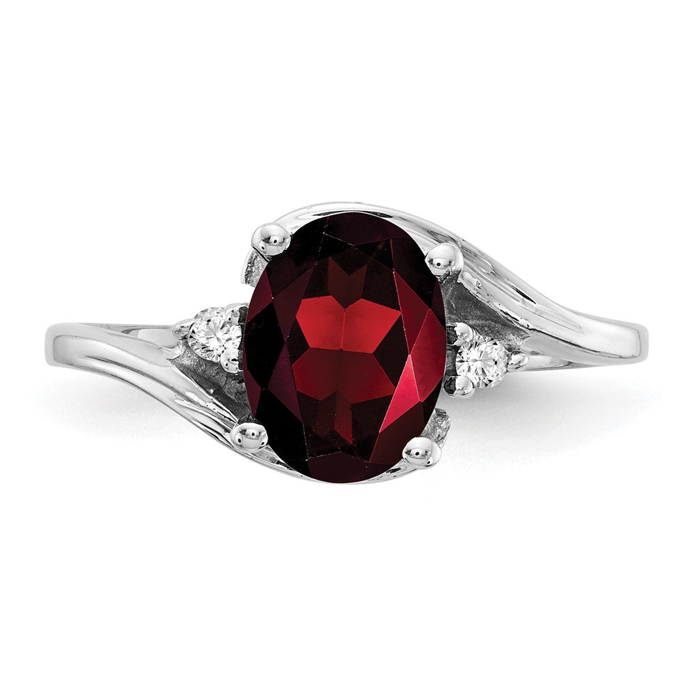 14k White Gold 8x6mm Oval Garnet and A Diamond Ring