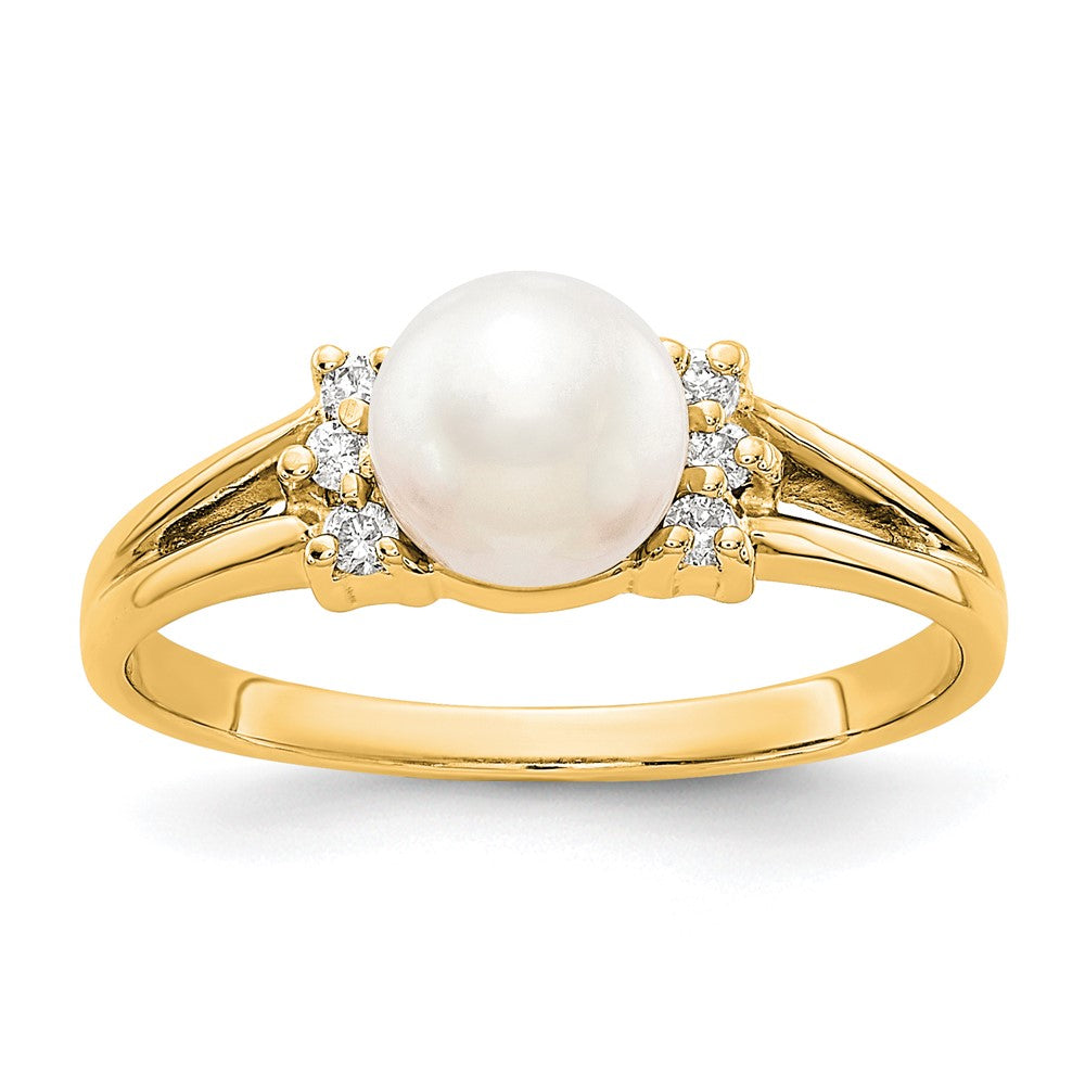14k 6mm White Freshwater Cultured Pearl and 1/15 carat AA Diamond Ring