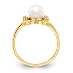 14k 6mm White Freshwater Cultured Pearl and A Diamond Ring