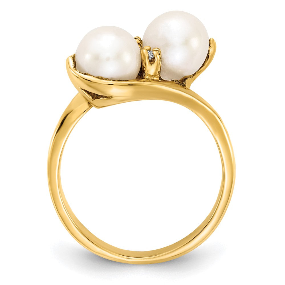 14k 6mm White Freshwater Cultured Two-Pearl and A Diamond Ring