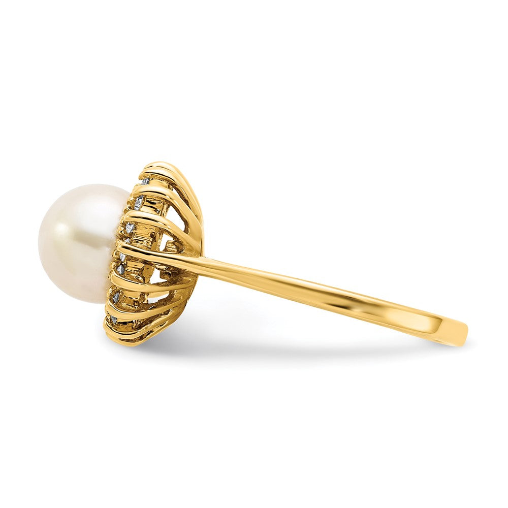 14k 7.5mm White Freshwater Cultured Pearl and 1/4 carat A Diamond Halo Ring