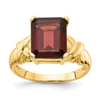 14k 11x9mm Emerald-cut Garnet Ring